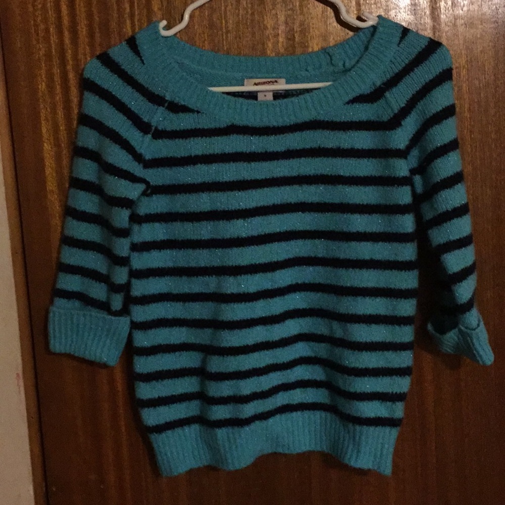 Stripped scoop neck sweater
